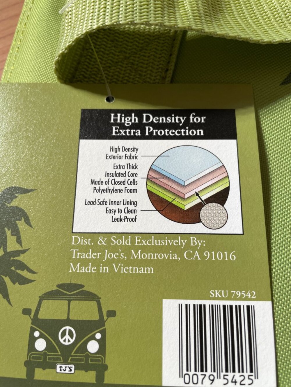 Trader Joe's XL Insulated Tote & THAI Handcrafted Gift Set - 7 items! - Picture 5 of 10